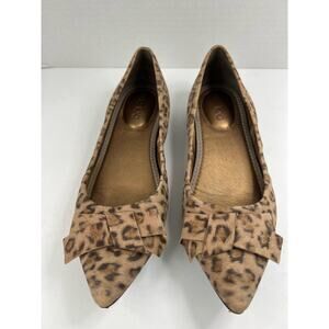 Me Too Paige Leather Leopard Pointy Toe Bow Flat Size 7M